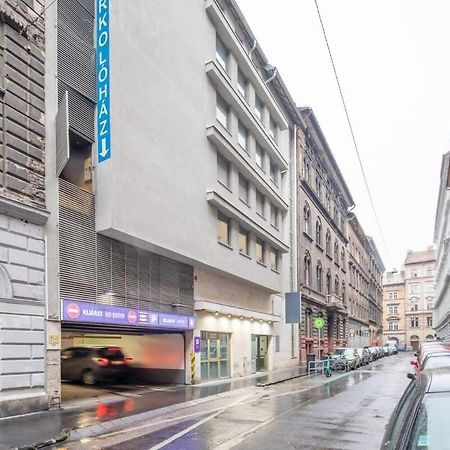 Very Central Convenient Flat Budapest Eksteriør billede